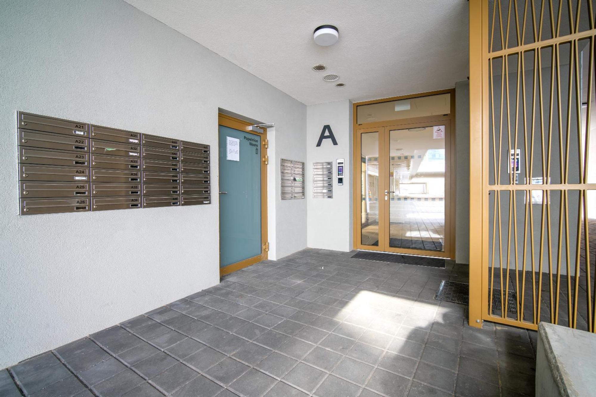 City Relax Apartments With Free Parking, 10 Mins Walk To City Centre Brno Luaran gambar